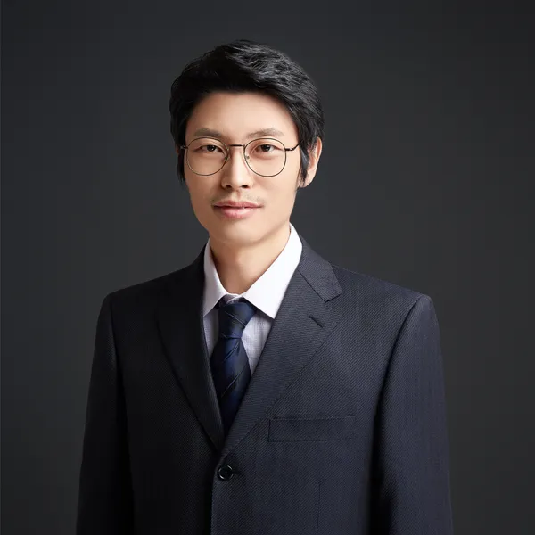 侯俊杰 博士