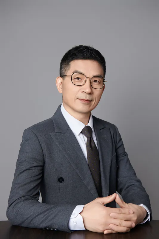 李顺成 博士